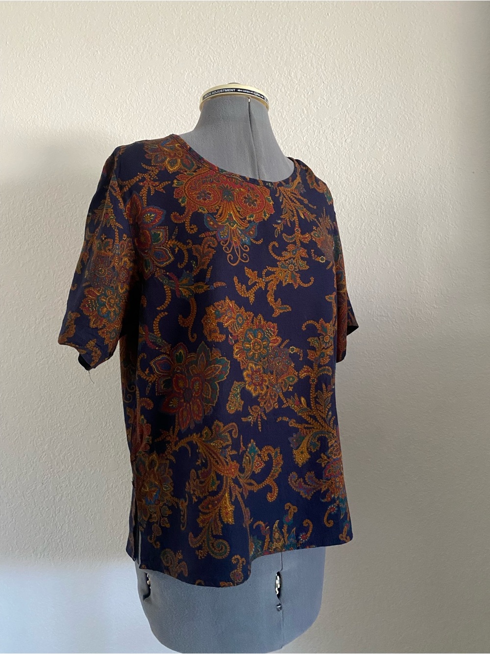 90s Vintage Sag Harbor Navy Blue Paisley Shirt